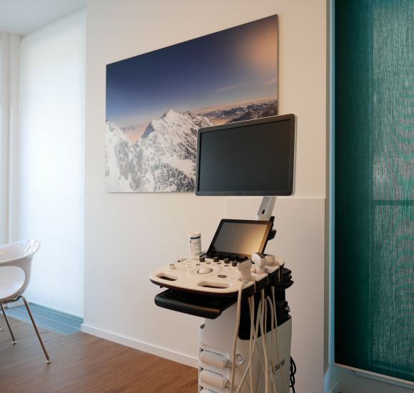 Dr. Julia Maierhofer